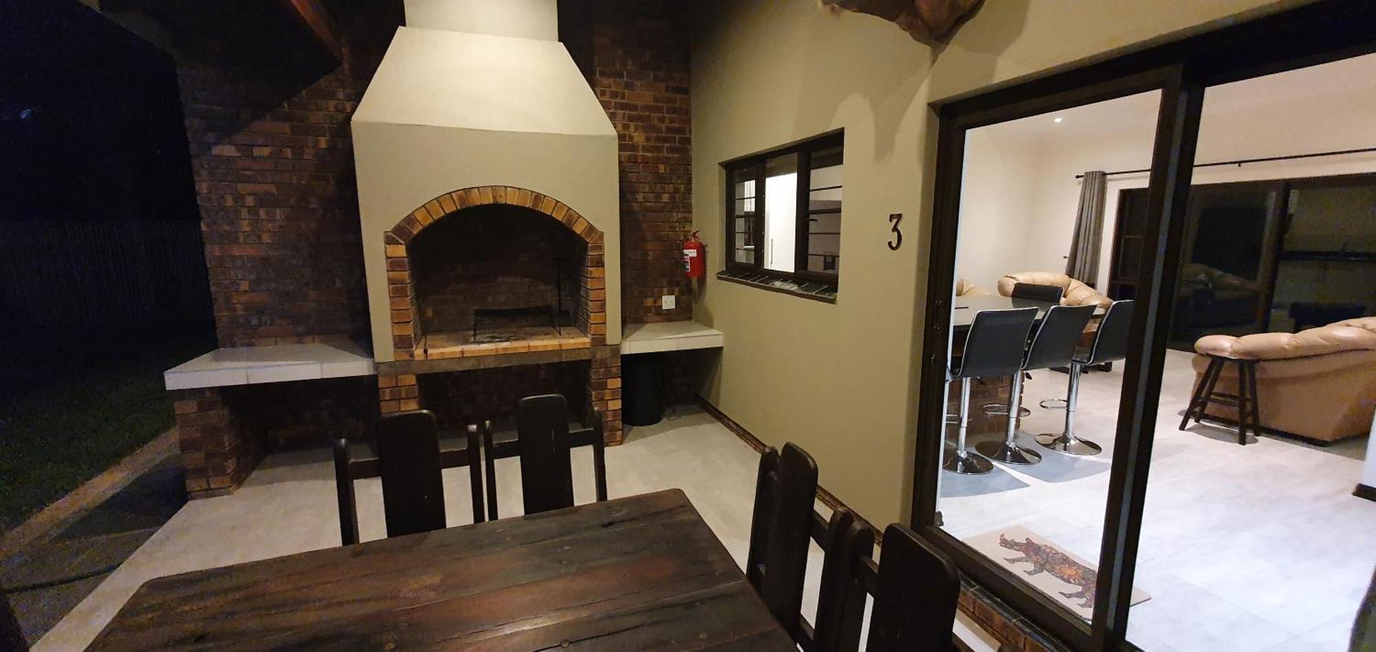 Honeybird Self Catering Accommodation 赫卢赫卢韦 外观 照片